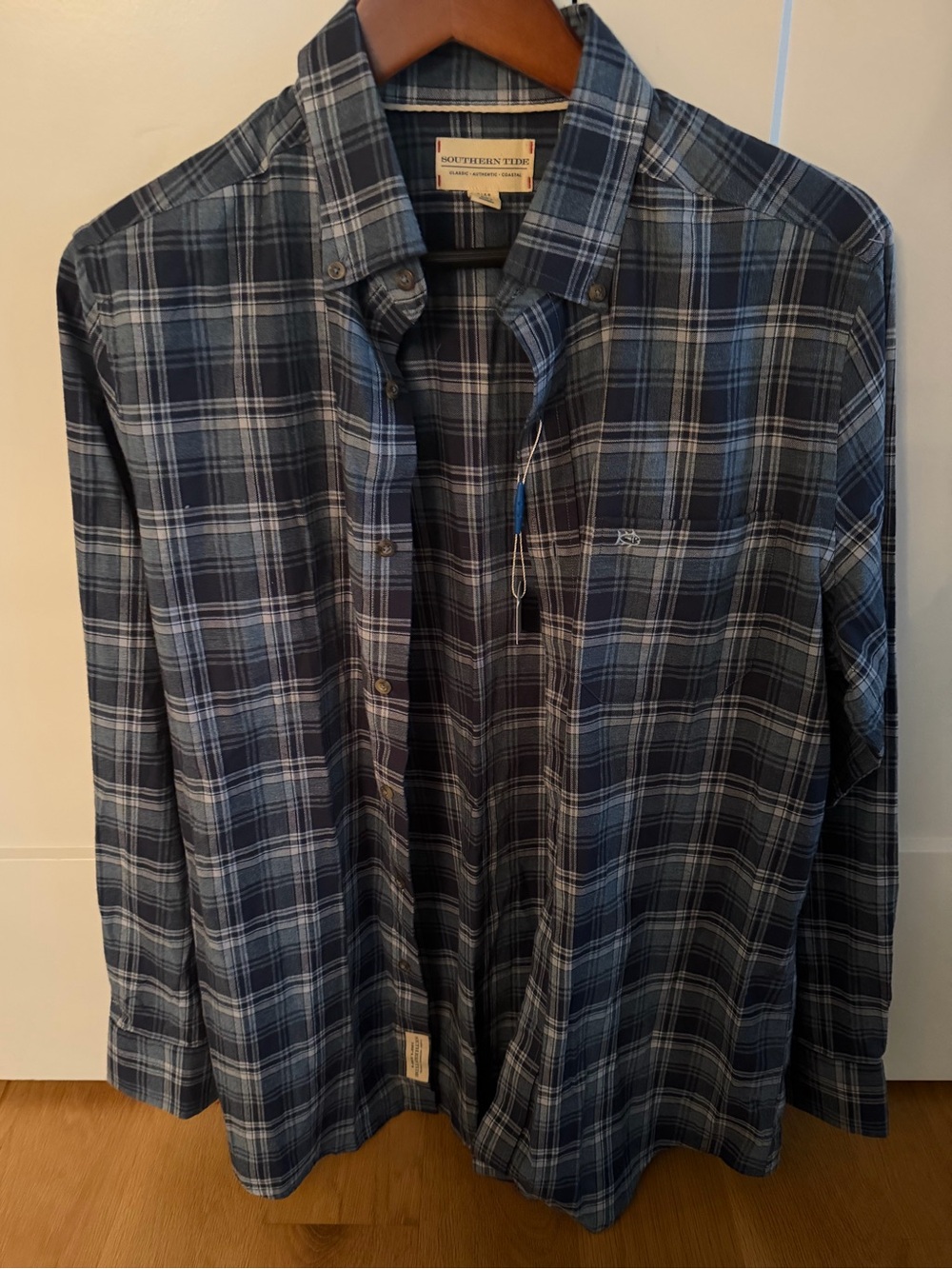 NWT Southern Tide Men’s Medium Blue Plaid 100% Cotton Button Down Shirt